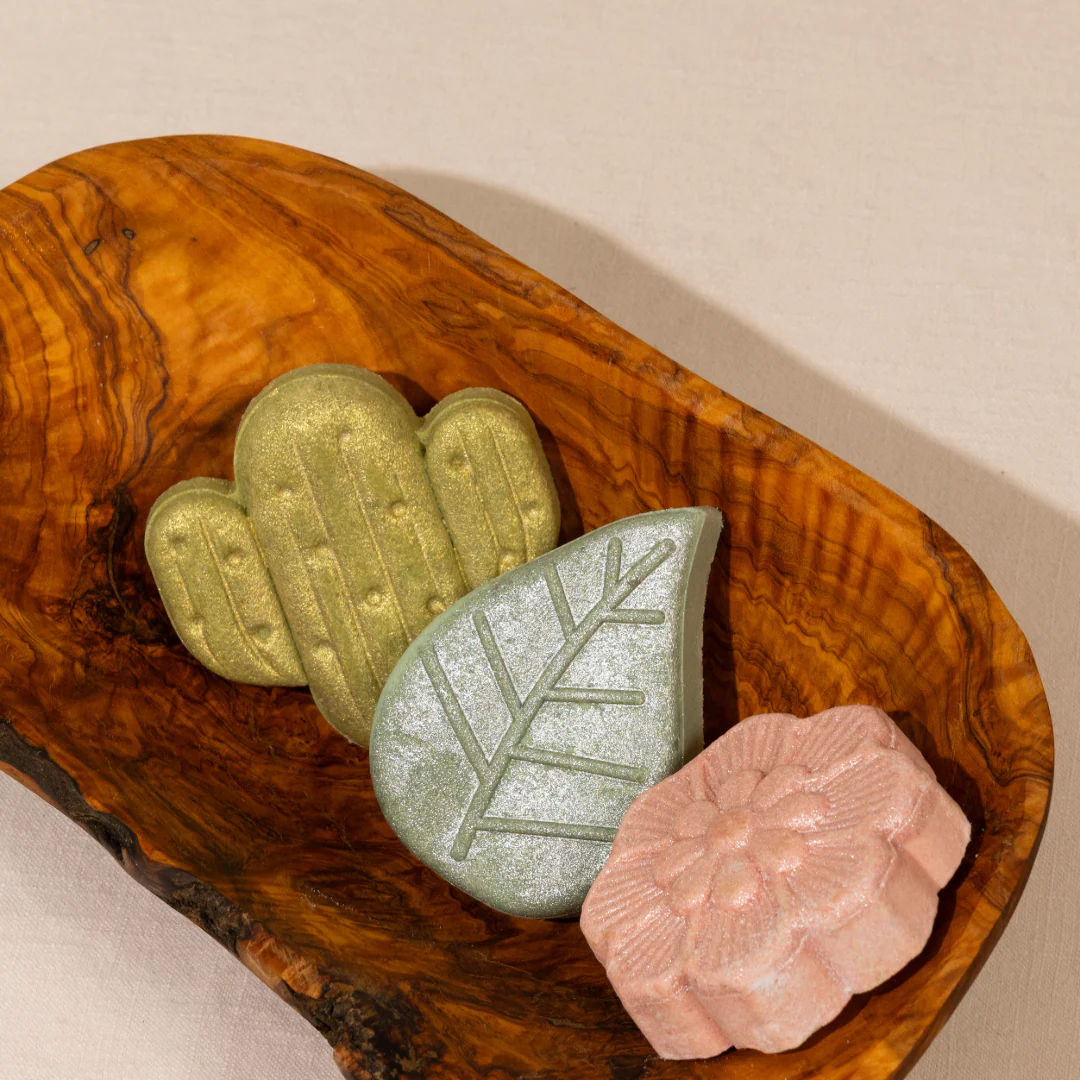 Santal & Amber Bath Bomb - Image 5