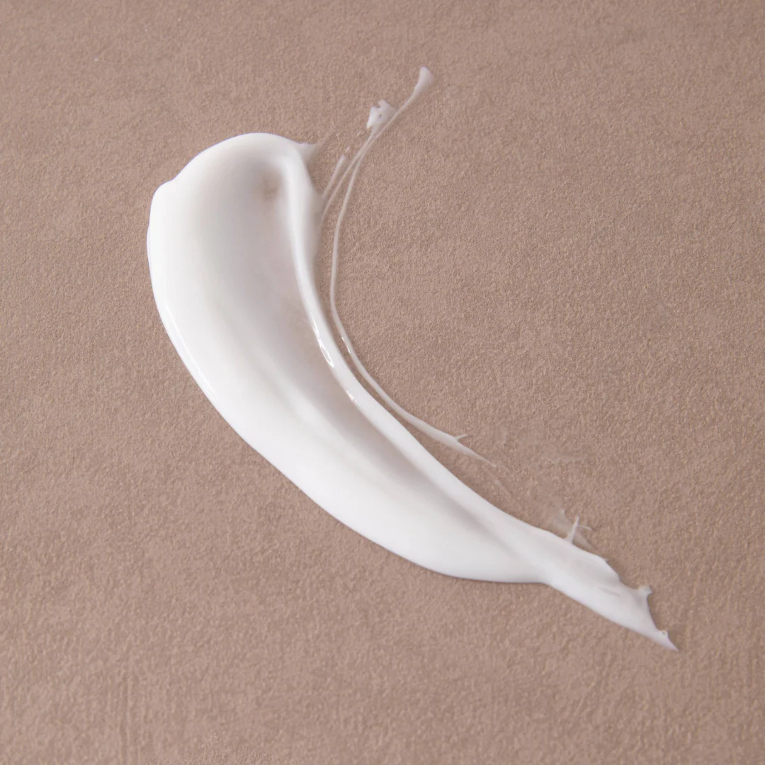 Santal & Amber Body Lotion - Image 4