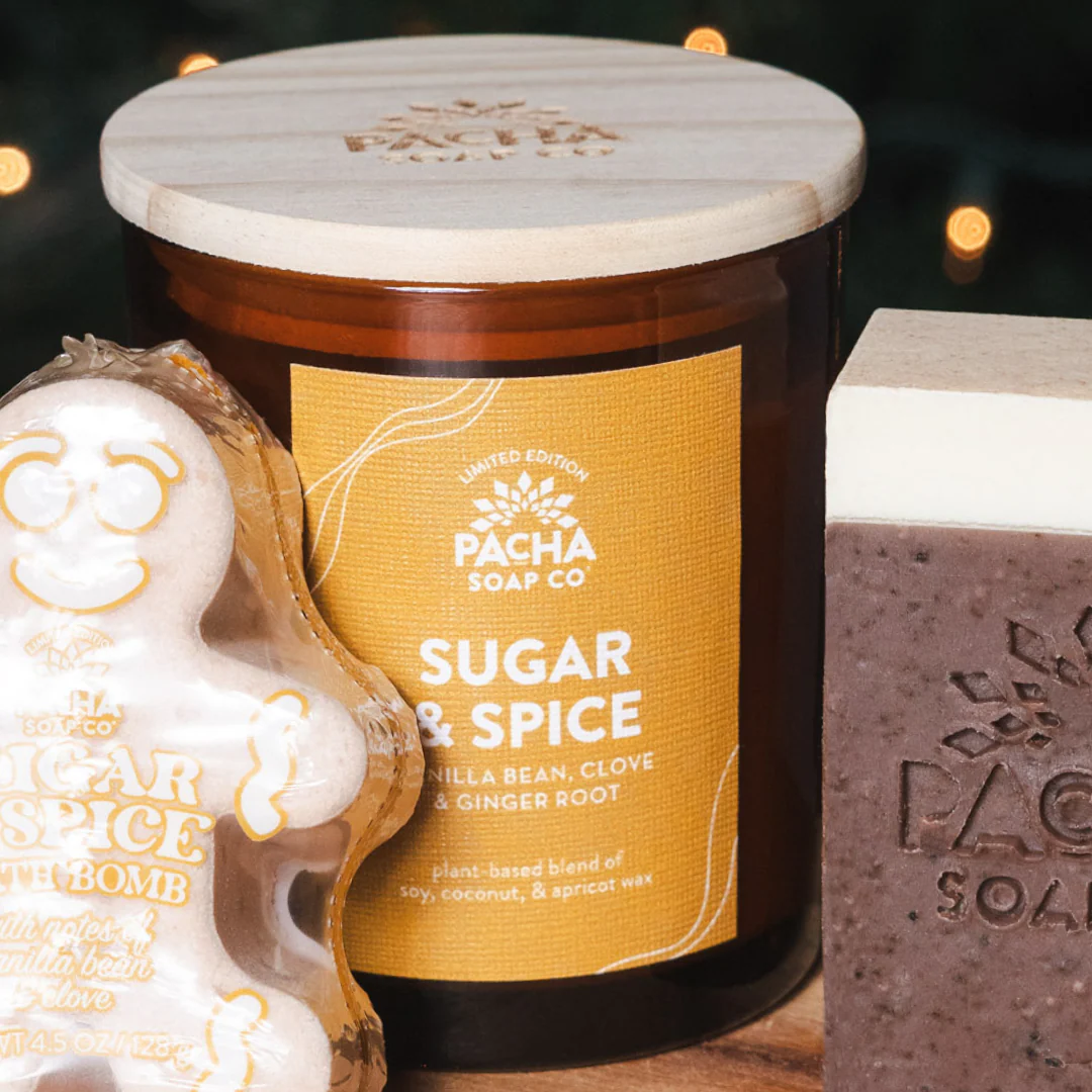 Sugar & Spice Signature Glass Holiday Candle, 7 oz - Image 4