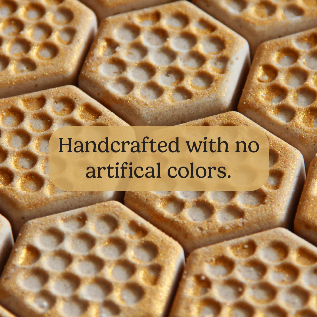 Sweet Honey Almond Bath Bomb - Image 5