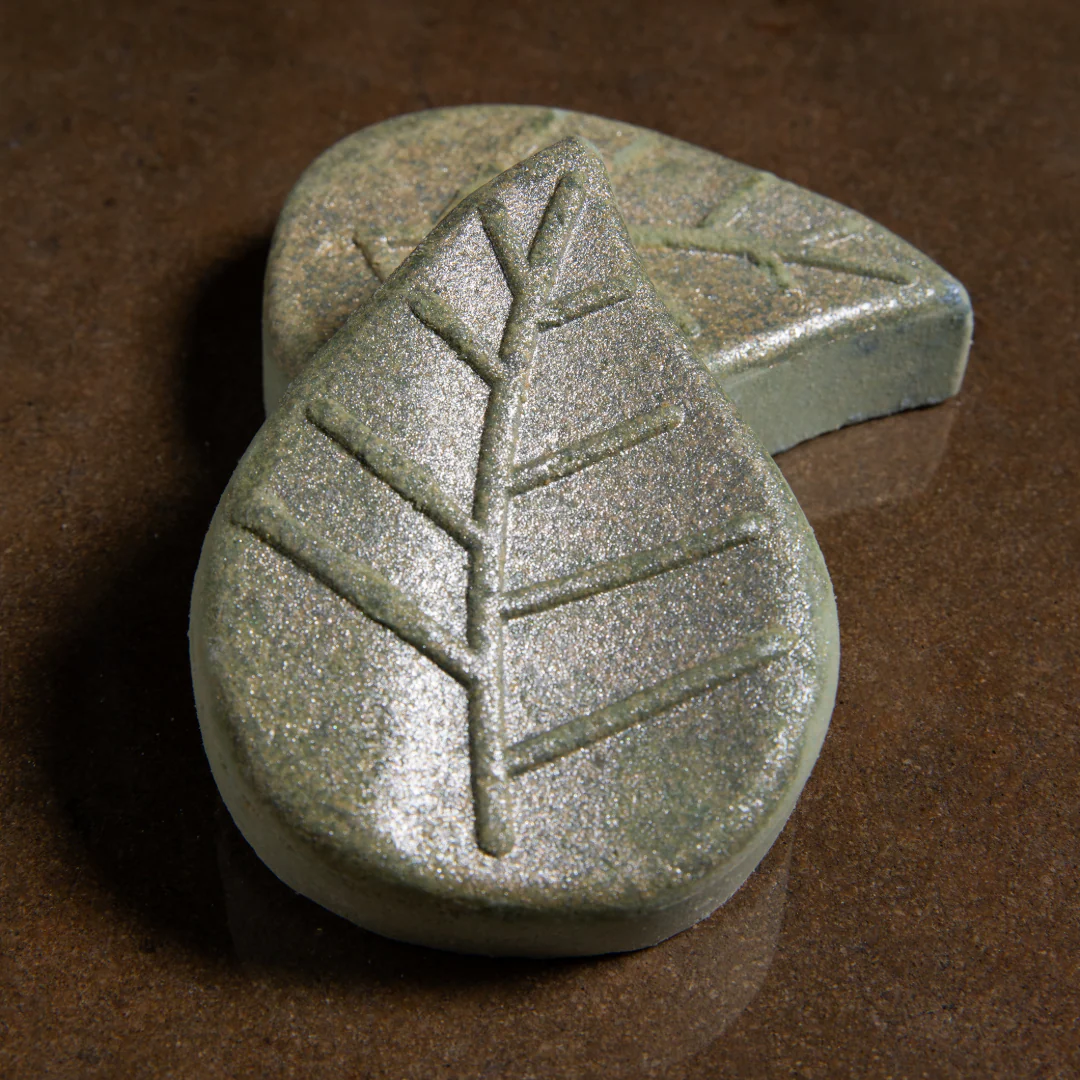 Vanilla & Sage Bath Bomb - Image 3